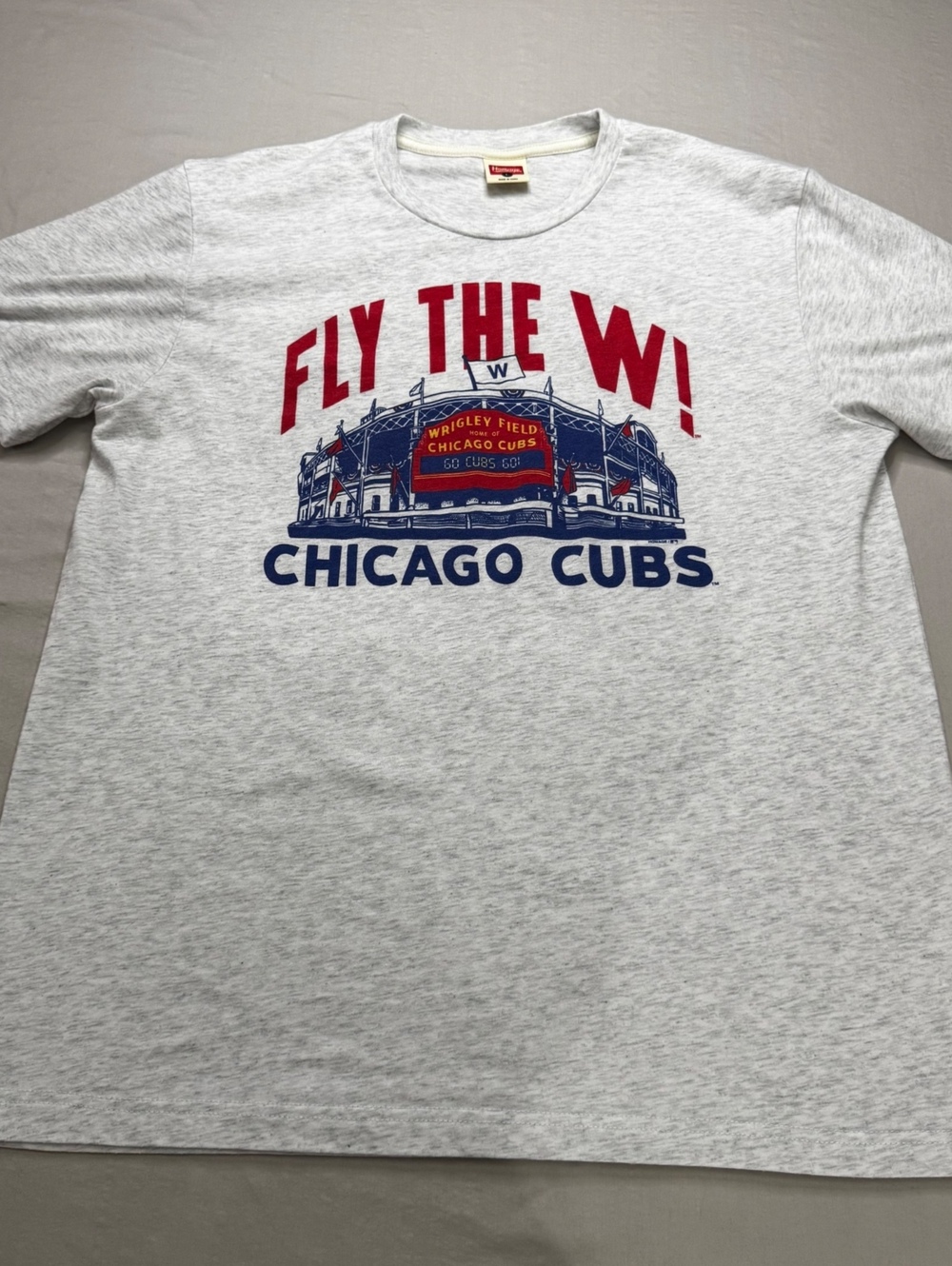 Homage Chicago Cubs Fly The W Wrigley Field Graphic T-Shirt L